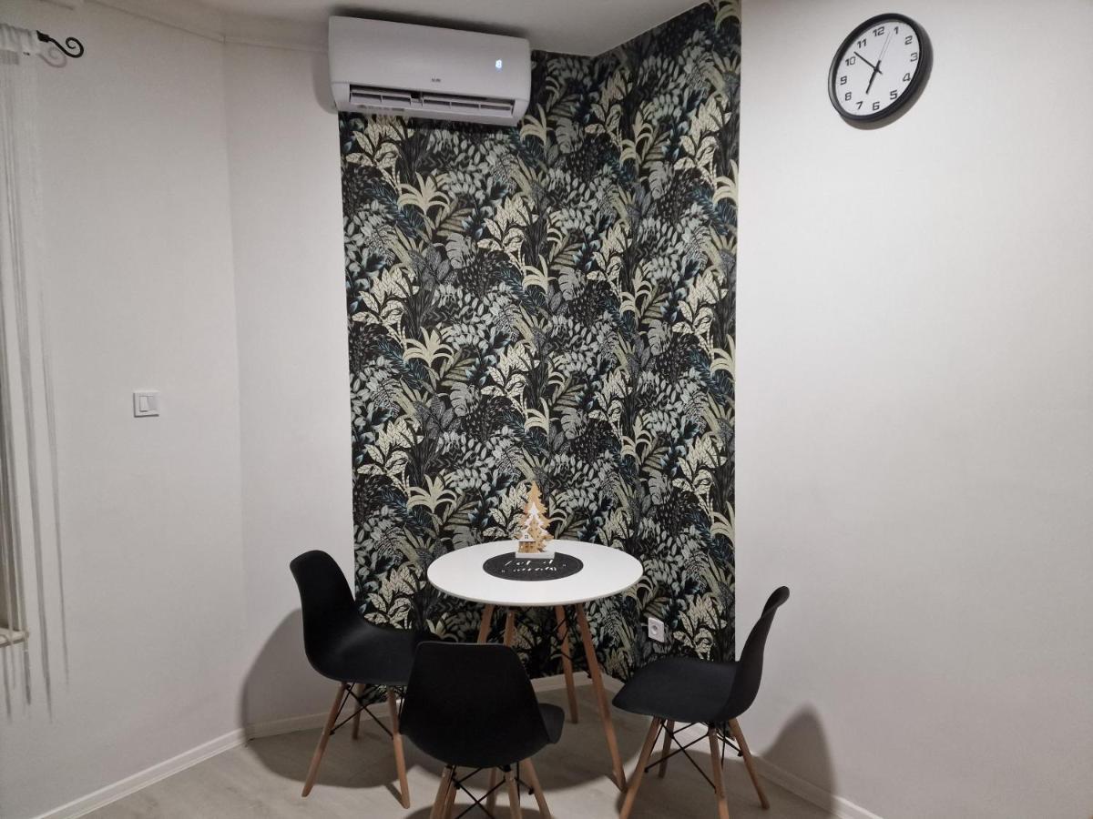 Schmidt Apartman Miskolc Belvarosaban Екстер'єр фото